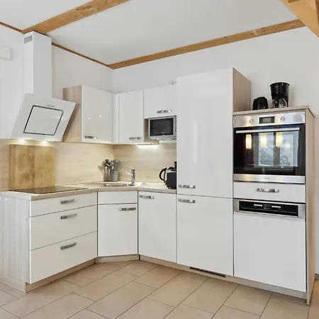 Prázdninový dům 2 *